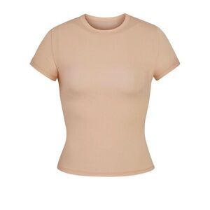 SKIMS Fits Everybody T-Shirt